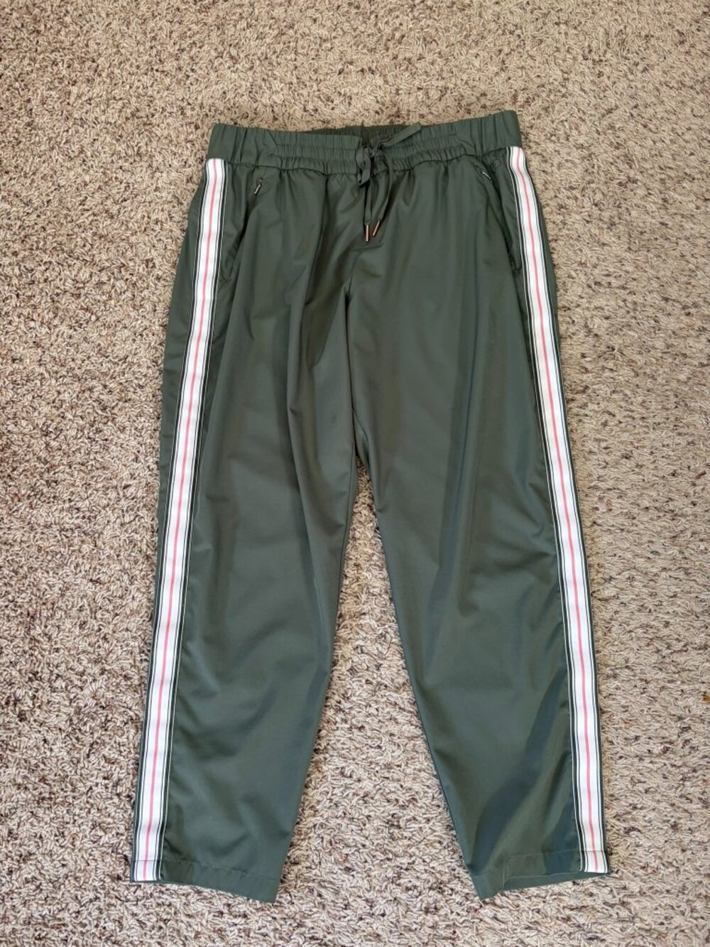 CALIA by Carrie Underwood Side Stripe Ankle Pant - Large